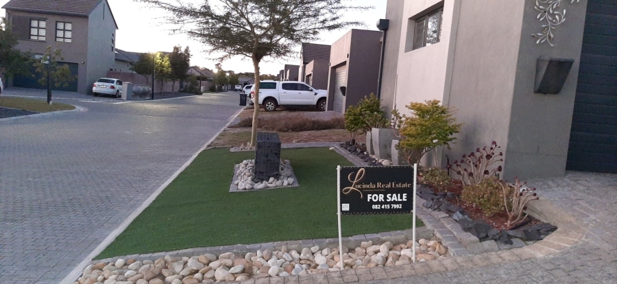 3 Bedroom Property for Sale in Turnberry Village Western Cape